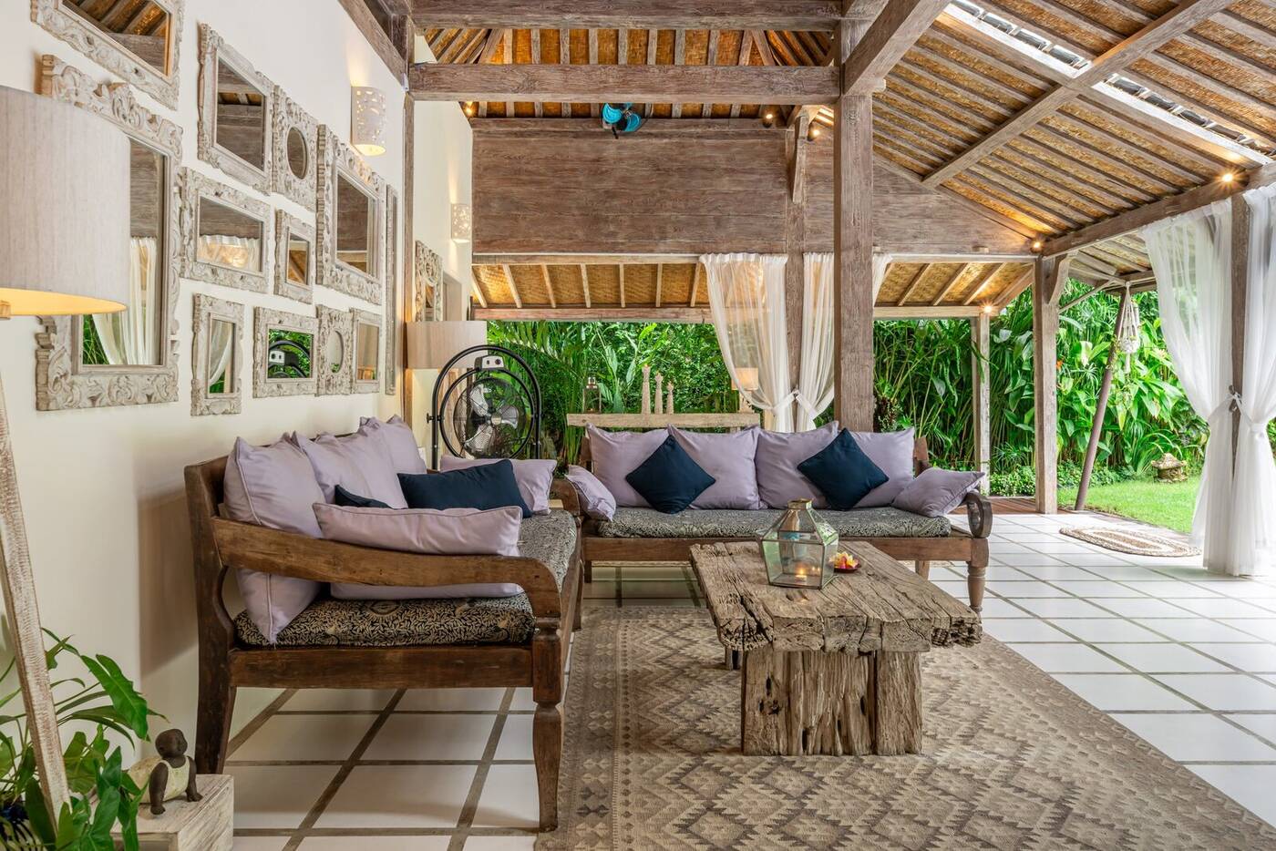 Lounge sofas and teak coffee table, Villa Desa Naga 1, Bali